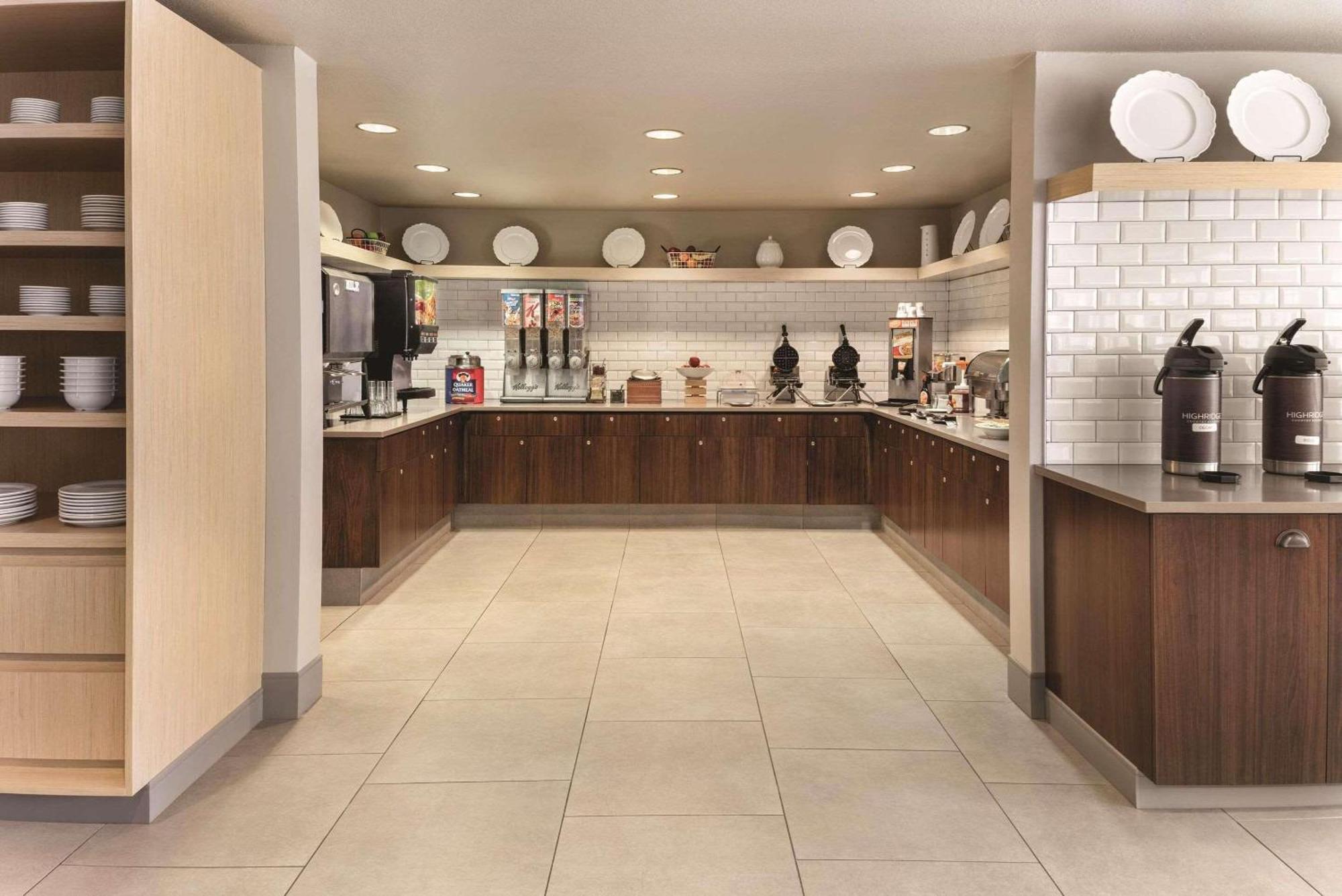 Country Inn & Suites By Radisson, Green Bay East, Wi Екстериор снимка