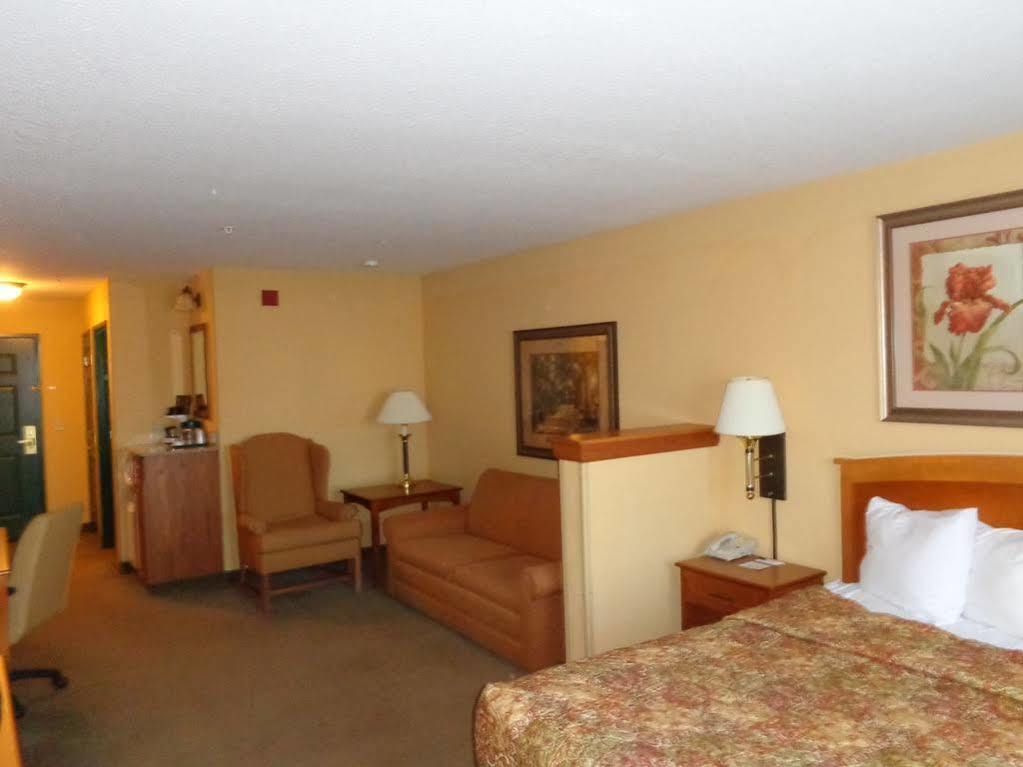 Country Inn & Suites By Radisson, Green Bay East, Wi Екстериор снимка