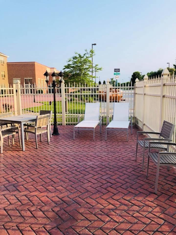 Country Inn & Suites By Radisson, Green Bay East, Wi Екстериор снимка